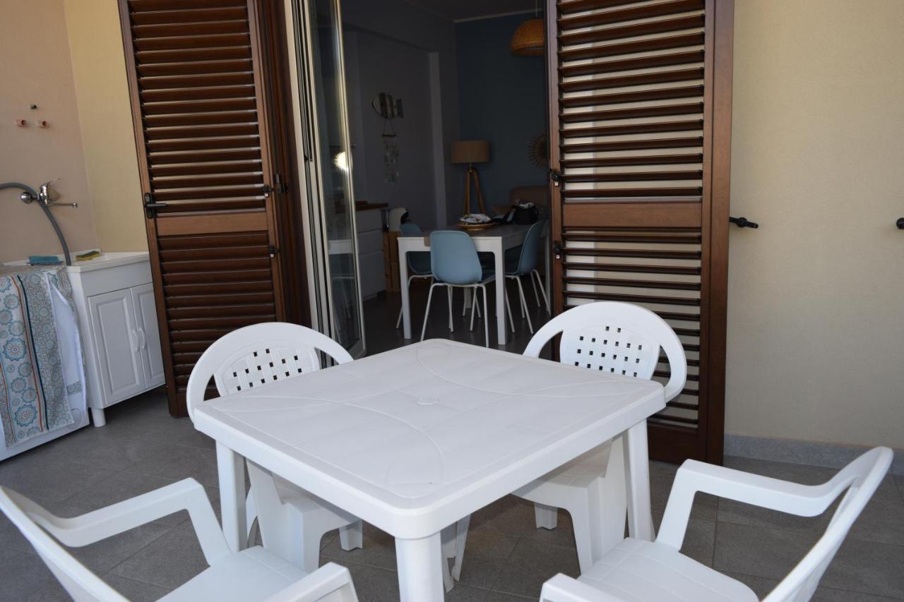 Casa Vacanze Lombardo 圣泰雷萨迪里瓦 外观 照片